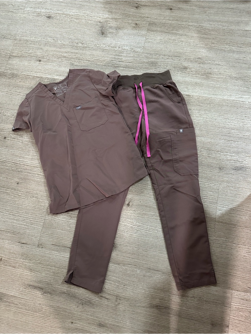 Smokey Taupe Figs set